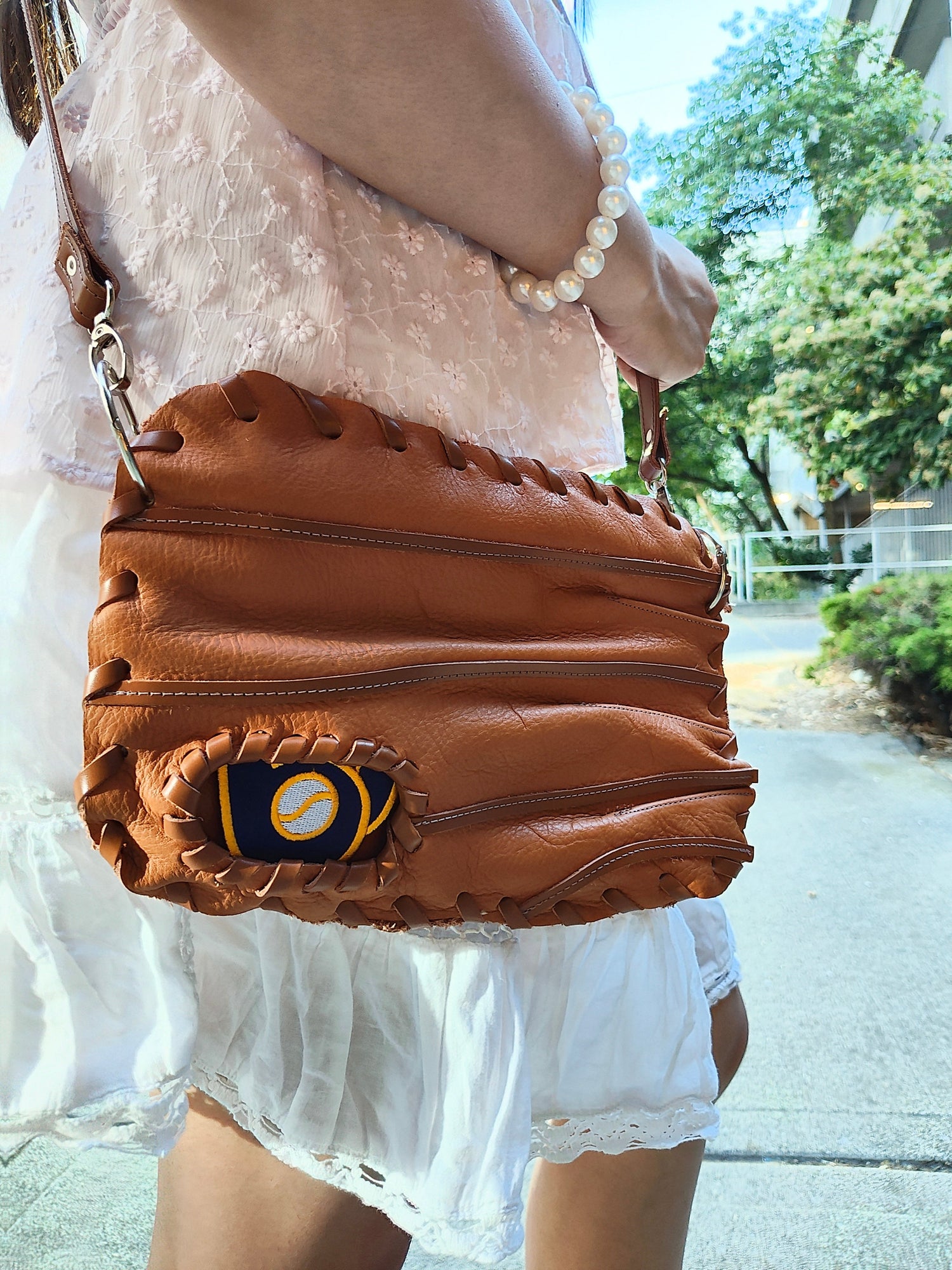 Finger Glove Purses