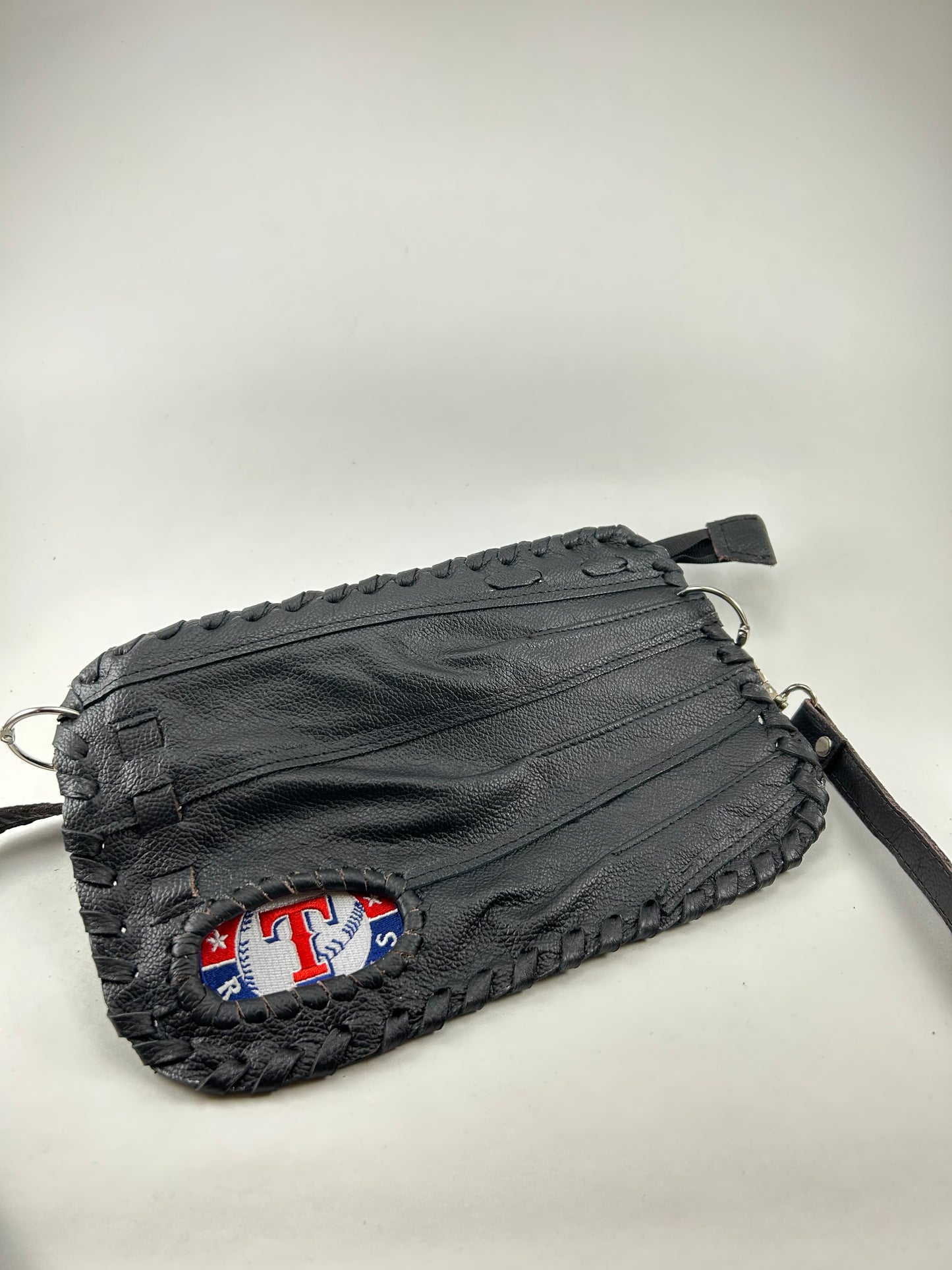 Black Finger Glove Purse - Texas Rangers T