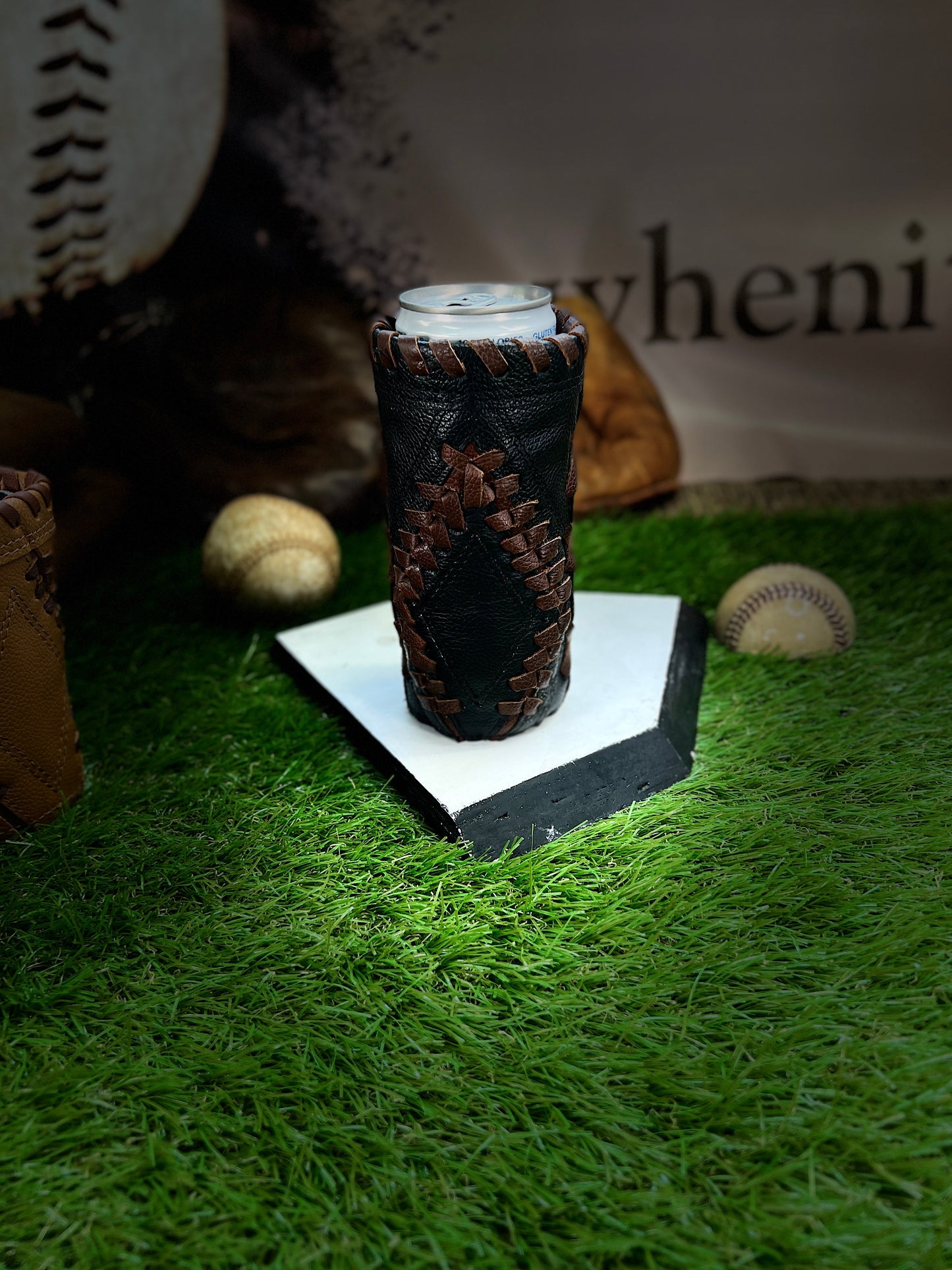 Pocket Coozie Diamond Tall Slim Can Black