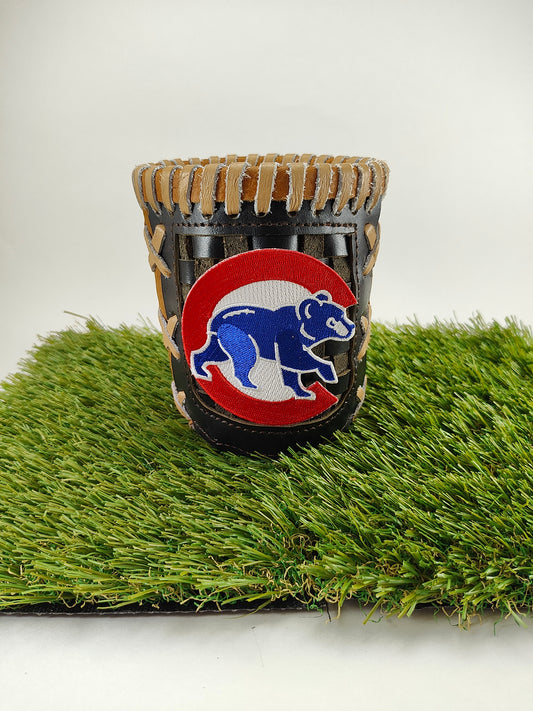 Pocket Coozie - Chiacgo Cubs Walking White