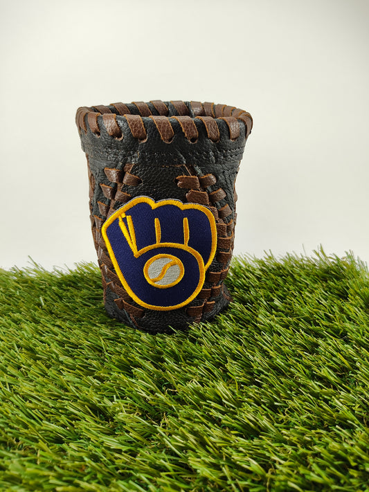 Short Black Diamond Coozie - Milwaukee Brewers Mitt