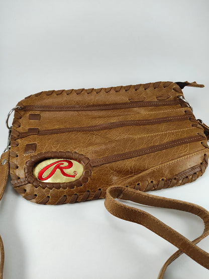 Finger Glove Purse - Rawlings Red R On Gold