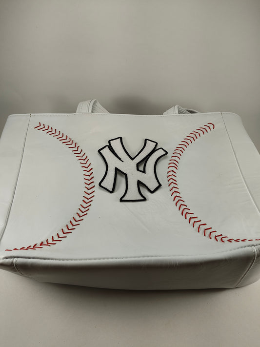 White Baseball Stitches Hand Bag Tote - New York Yankees