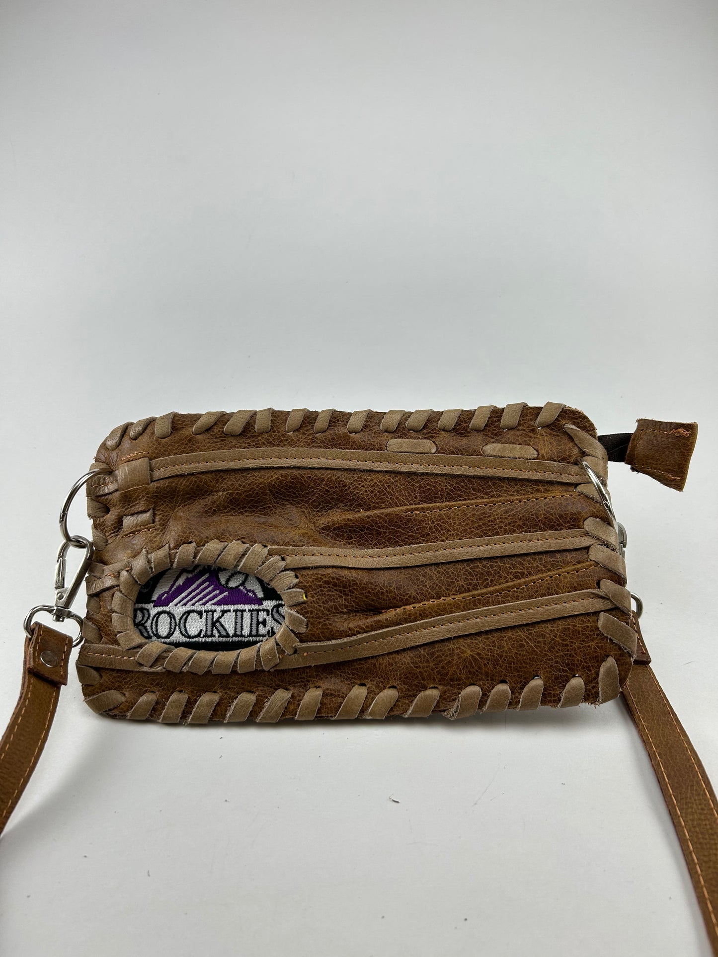 Finger Glove Wristlet - Colorado Rockies