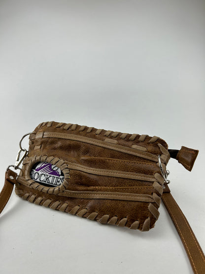 Finger Glove Wristlet - Colorado Rockies