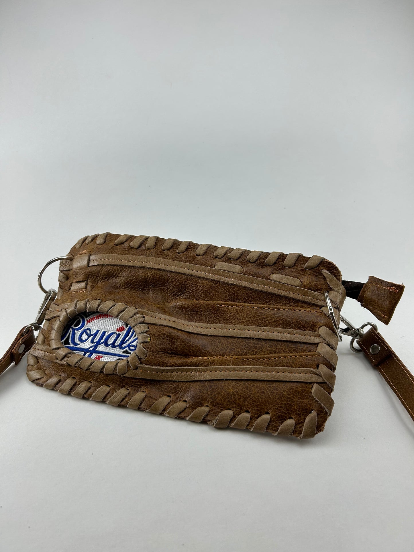 Finger Glove Wristlet - Kansas City Royals Emblem