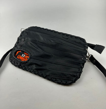 Black Finger Glove Purse - Baltimore Orioles Birdface