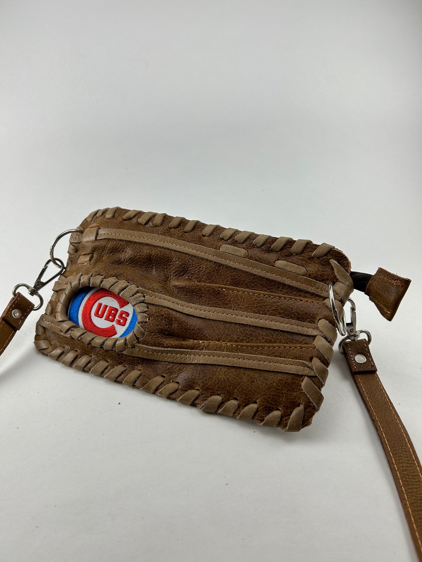 Finger Glove Wristlet - Chicago Cubs C