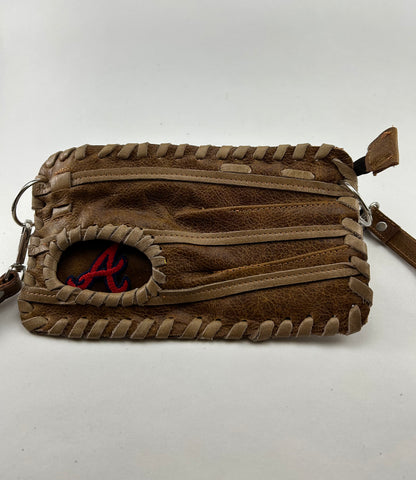 Finger Glove Wristlet - Atlanta Braves A