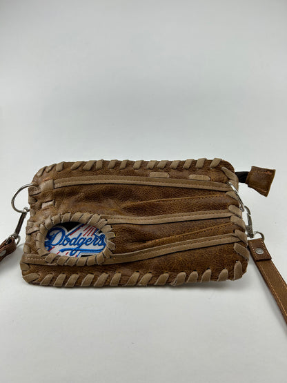 Finger Glove Wristlet - Los Angeles Dodgers Comet