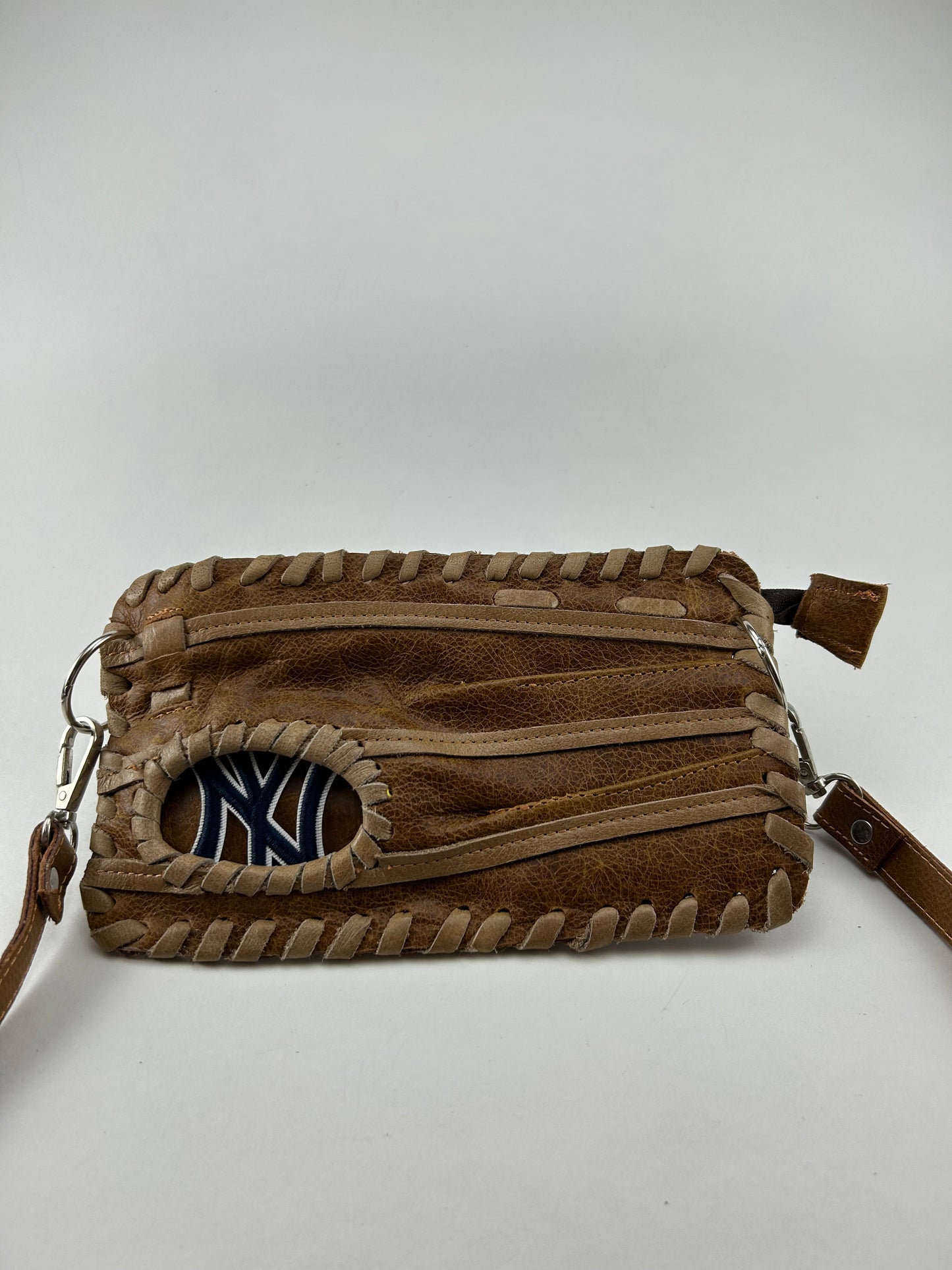 Finger Glove Wristlet - New York Yankees NY