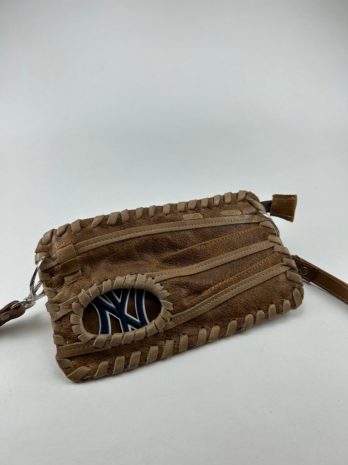 Finger Glove Wristlet - New York Yankees NY