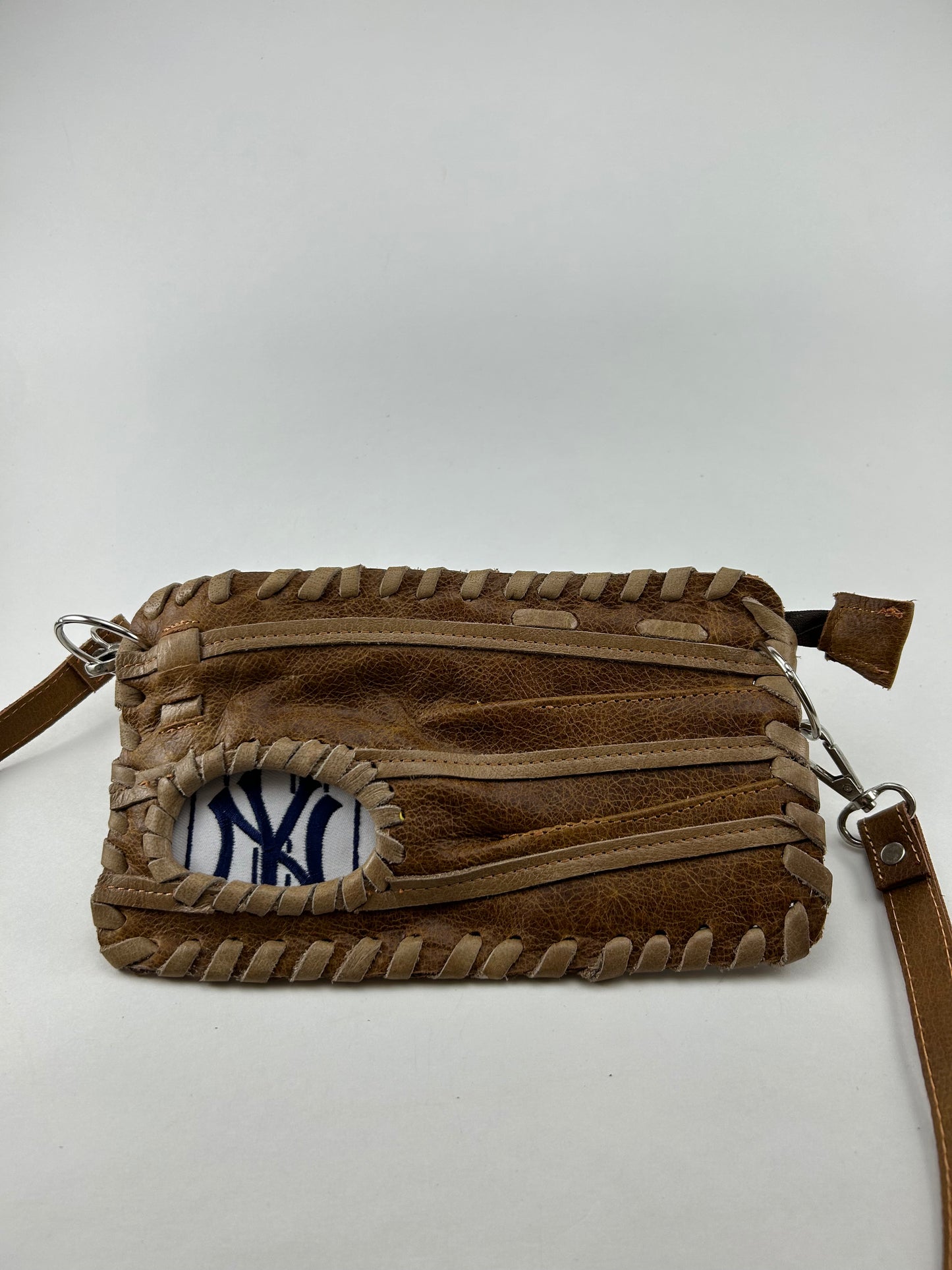 Finger Glove Wristlet - New York Yankees Pinstripe