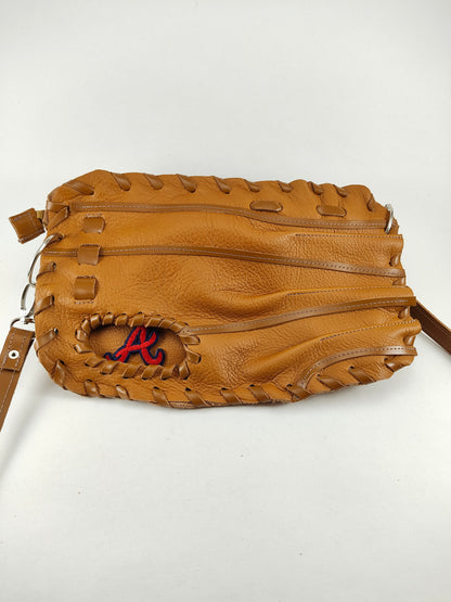 Finger Glove Purse - Atlanta Braves A