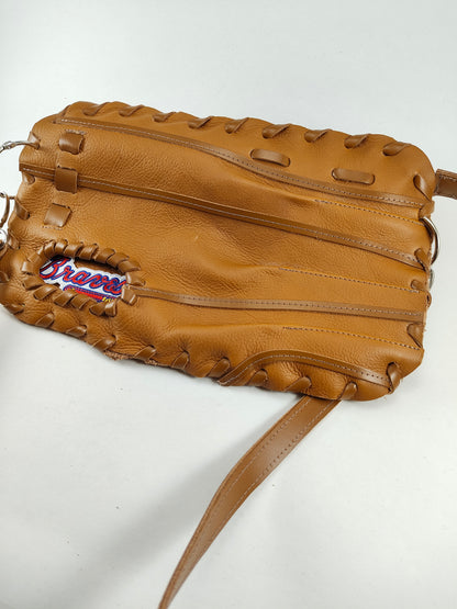 Finger Glove Purse - Atlanta Braves Script