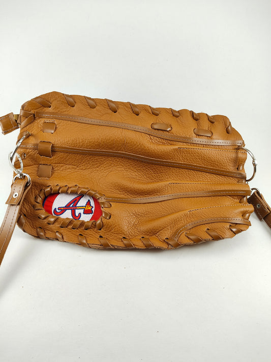 Finger Glove Purse - Atlanta Braves Circle A Tomahawk