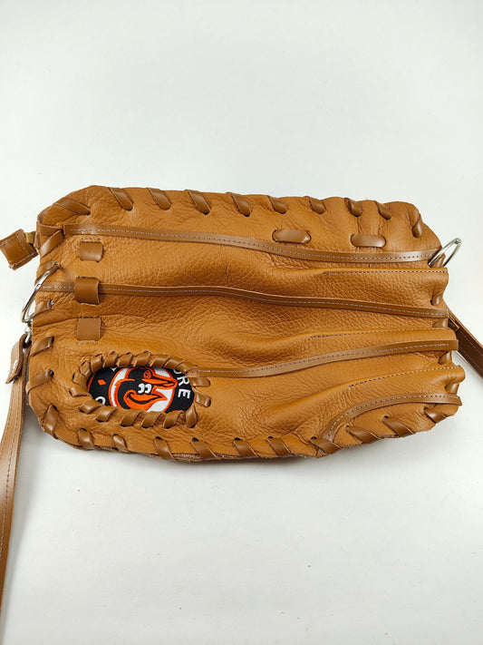 Finger Glove Purse - Baltimore Orioles Birdface Emblem