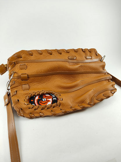 Finger Glove Purse - Baltimore Orioles Birdface Emblem