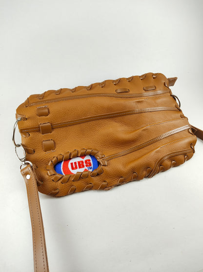 Finger Glove Purse - Chicago Cubs C