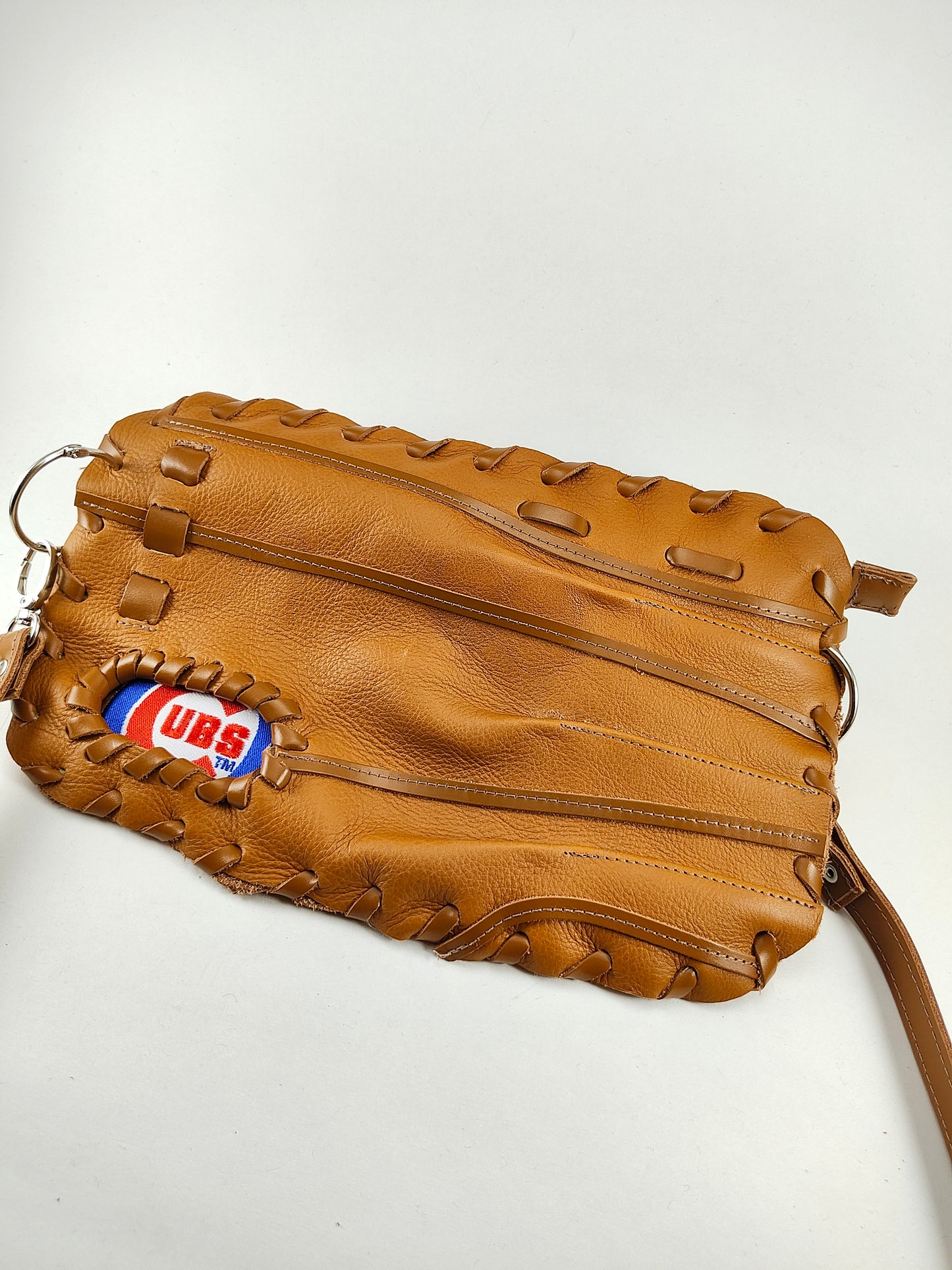 Finger Glove Purse - Chicago Cubs C