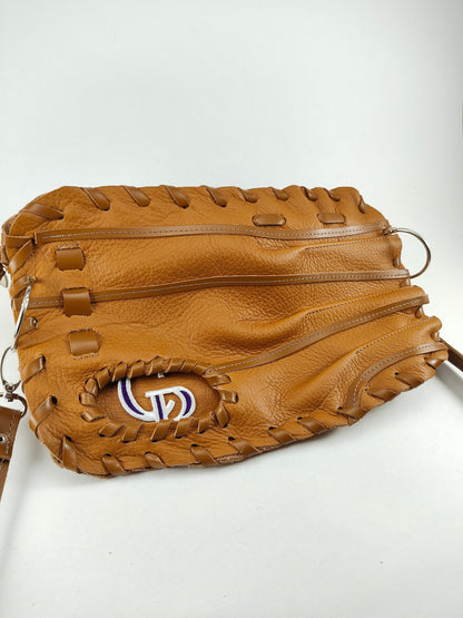Finger Glove Purse - Colorado Rockies CR