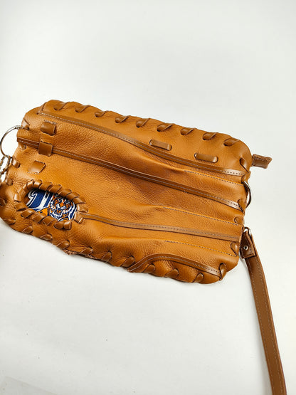 Finger Glove Purse - Detroit Tigers Tiger D
