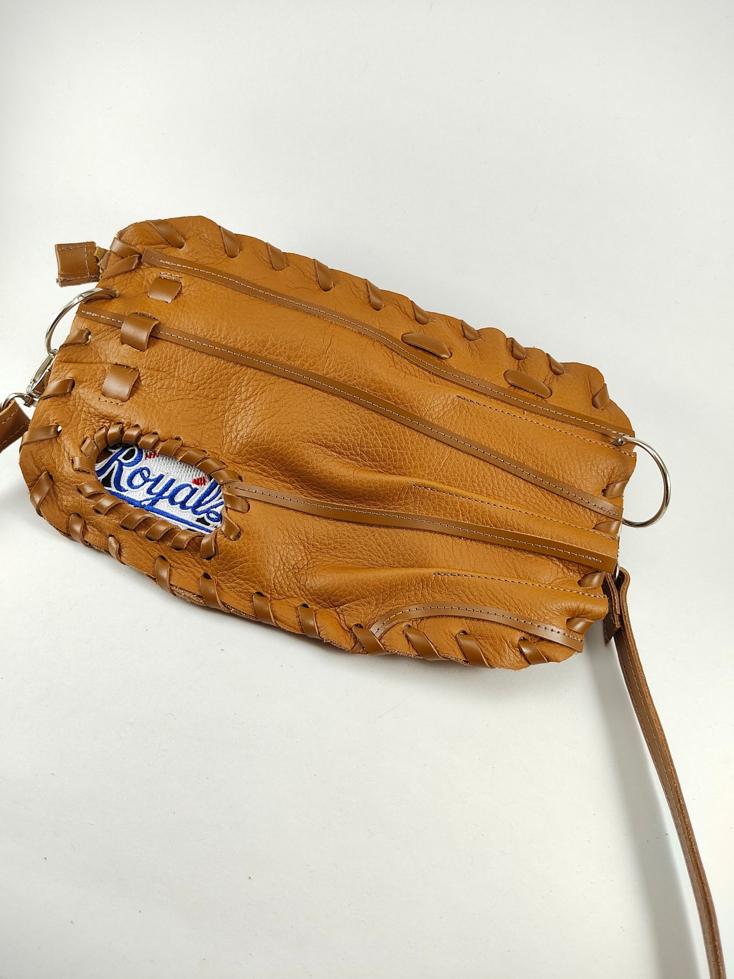 Finger Glove Purse - Kansas City Royals Emblem
