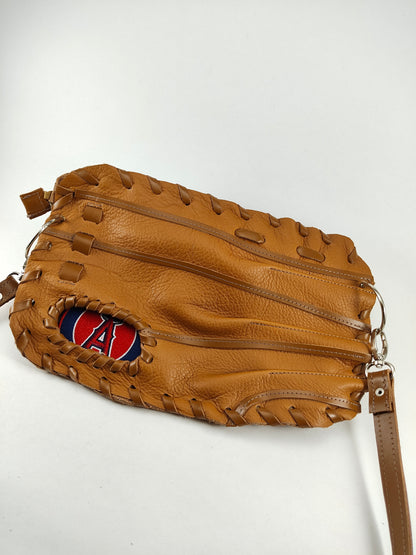 Finger Glove Purse - Los Angeles Angels Red Center Blue Outline Circle