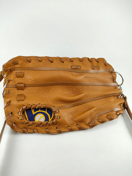 Finger Glove Purse - Milwaukee Brewers Mitt