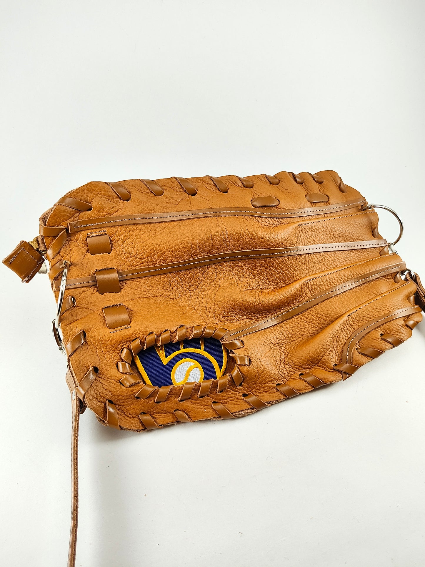 Finger Glove Purse - Milwaukee Brewers Mitt