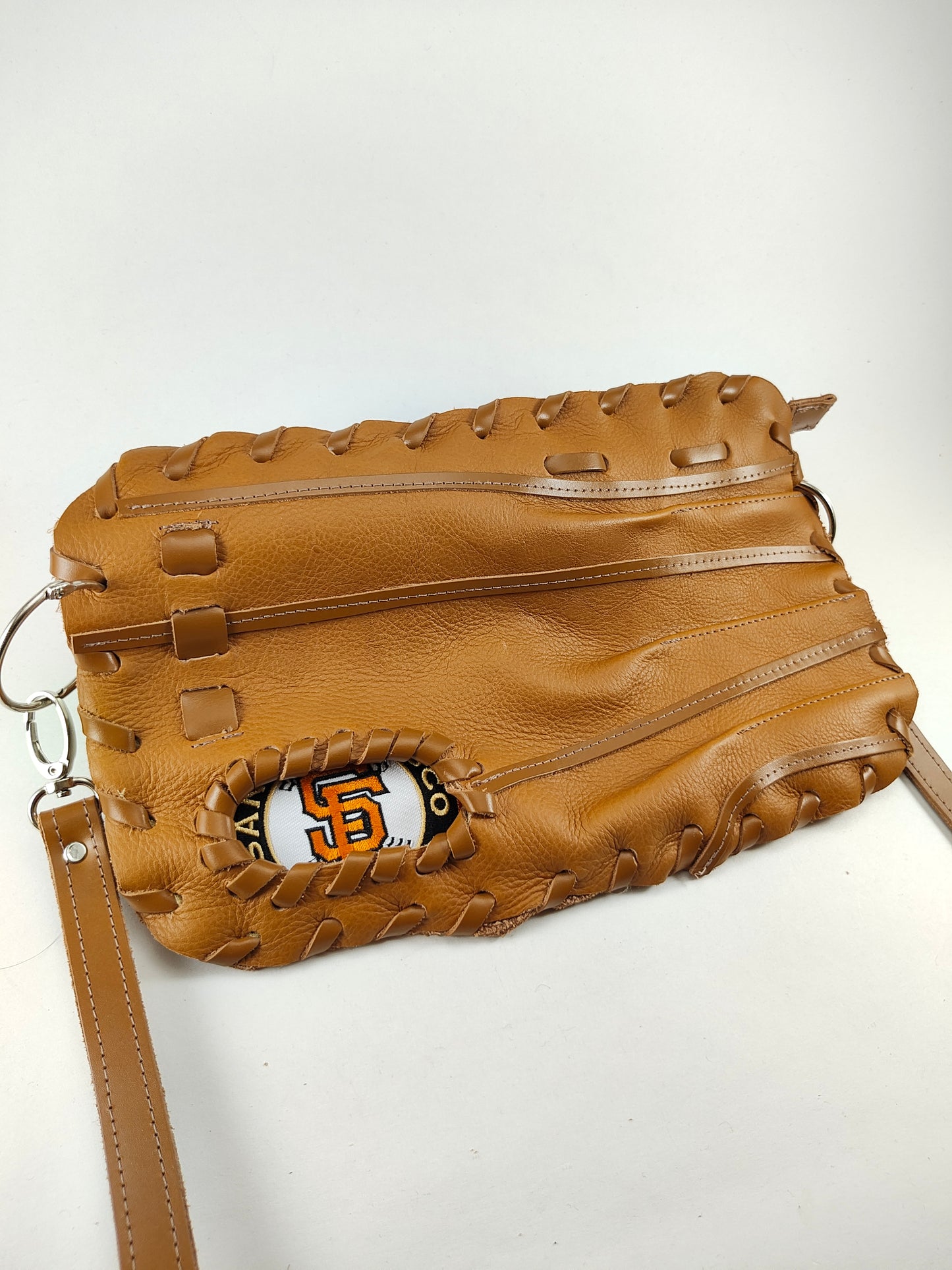 Finger Glove Purse - San Francisco Giants SF Circle
