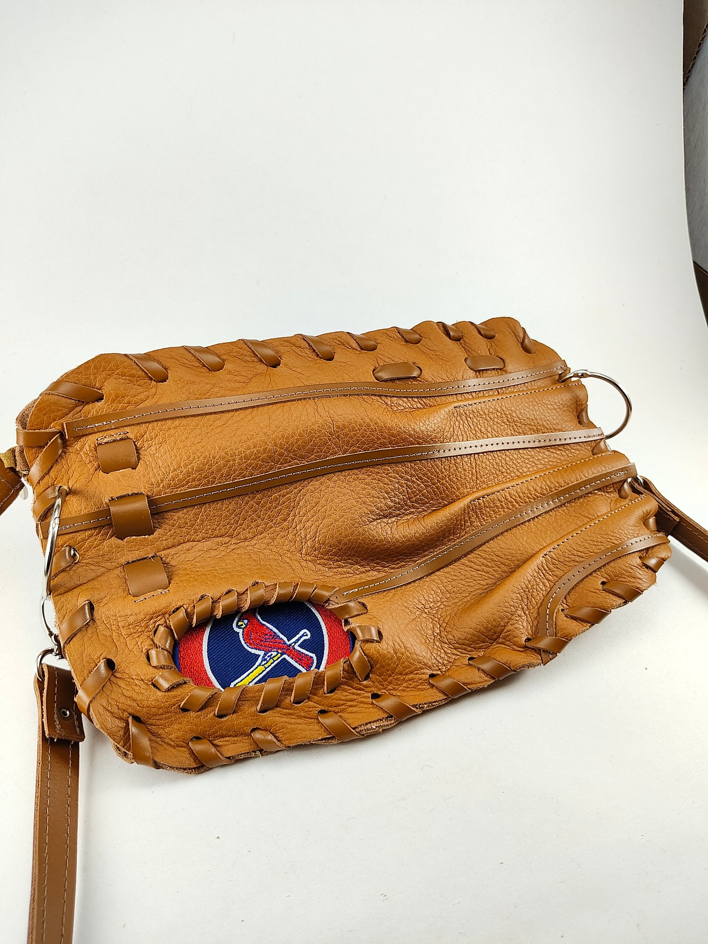 Finger Glove Purse - St Louis Cardinals Blue Center Circle