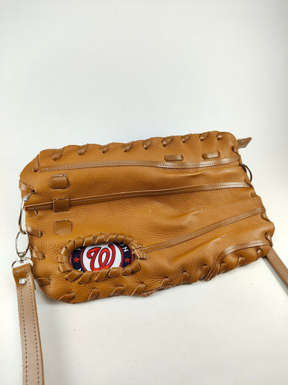 Finger Glove Purse - Washington Nationals Emblem
