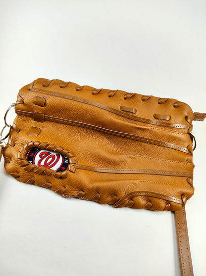 Finger Glove Purse - Washington Nationals Emblem