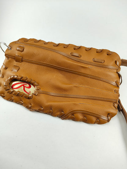 Finger Glove Purse - Rawlings Red R on Gold