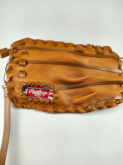 Finger Glove Purse - Rawlings Script American Flag