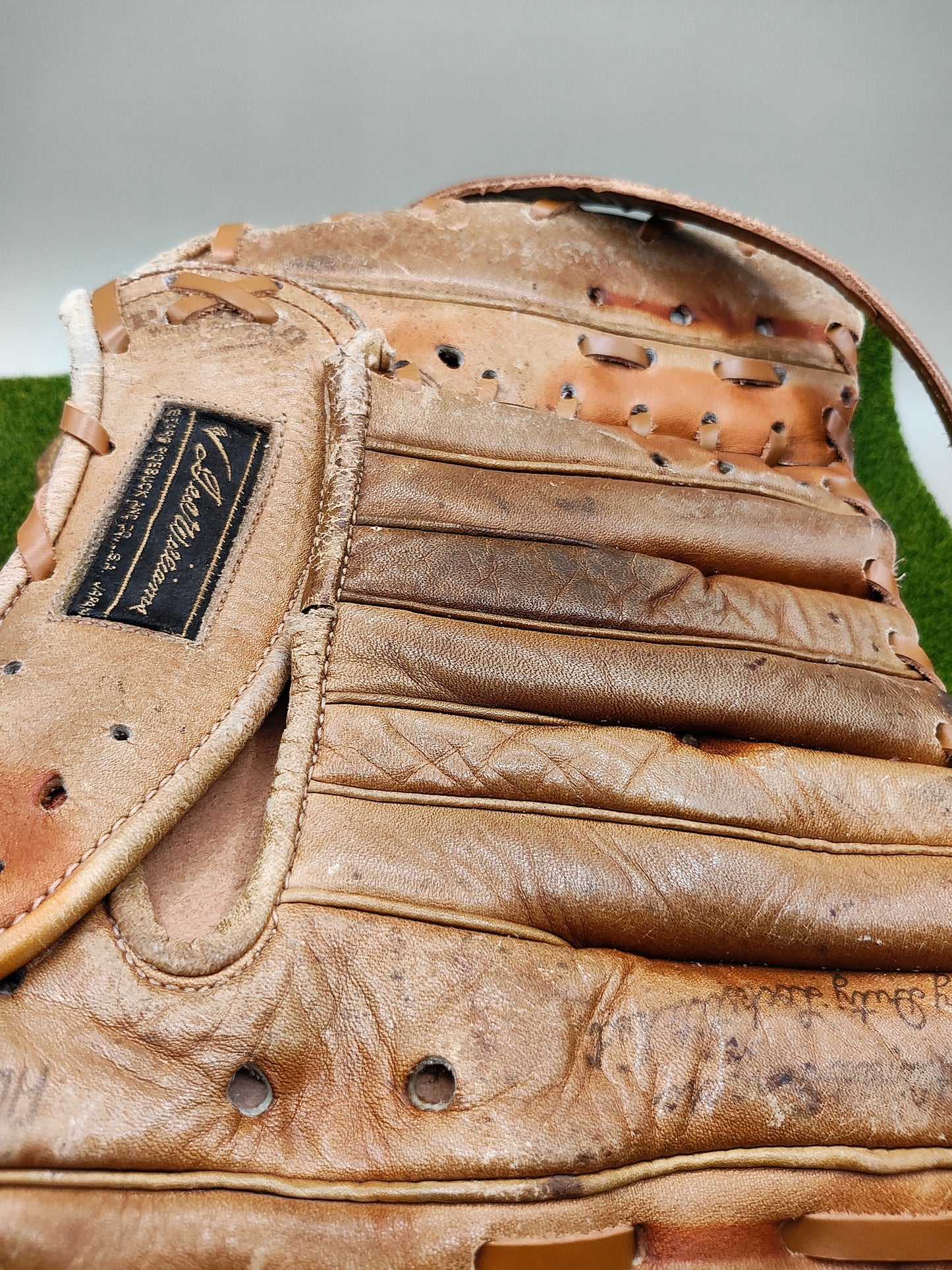 Innings Mini Tote - UP2