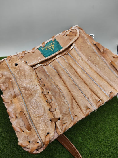 Innings Mini Tote - UP3