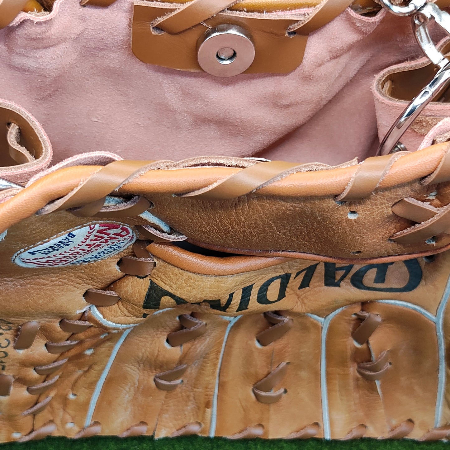 Innings Mini Tote - UP4