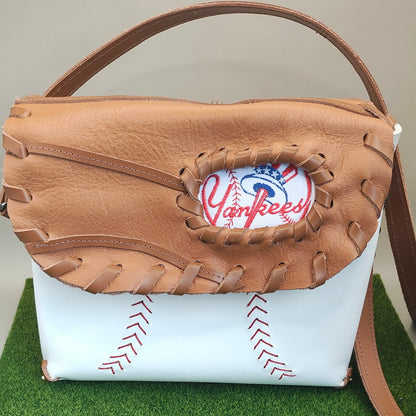 Walk Off Purse Pre-Order
