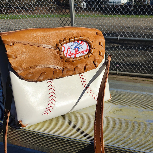 Walk Off Purse Pre-Order