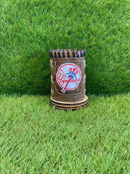 Pocket Coozie - New York Yankees Tophat