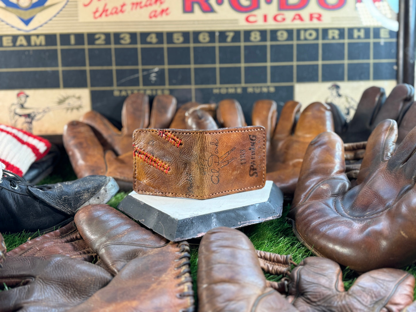 Al Dark Spalding Model Glove Wallet