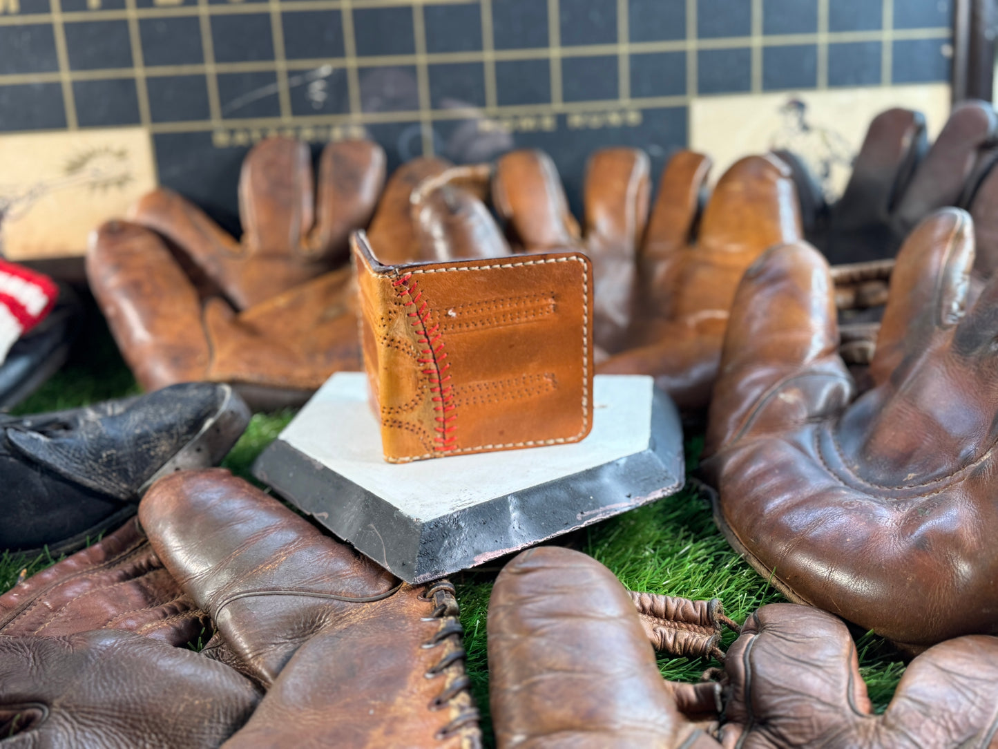 Catchers MItt Inside Leather Wallet