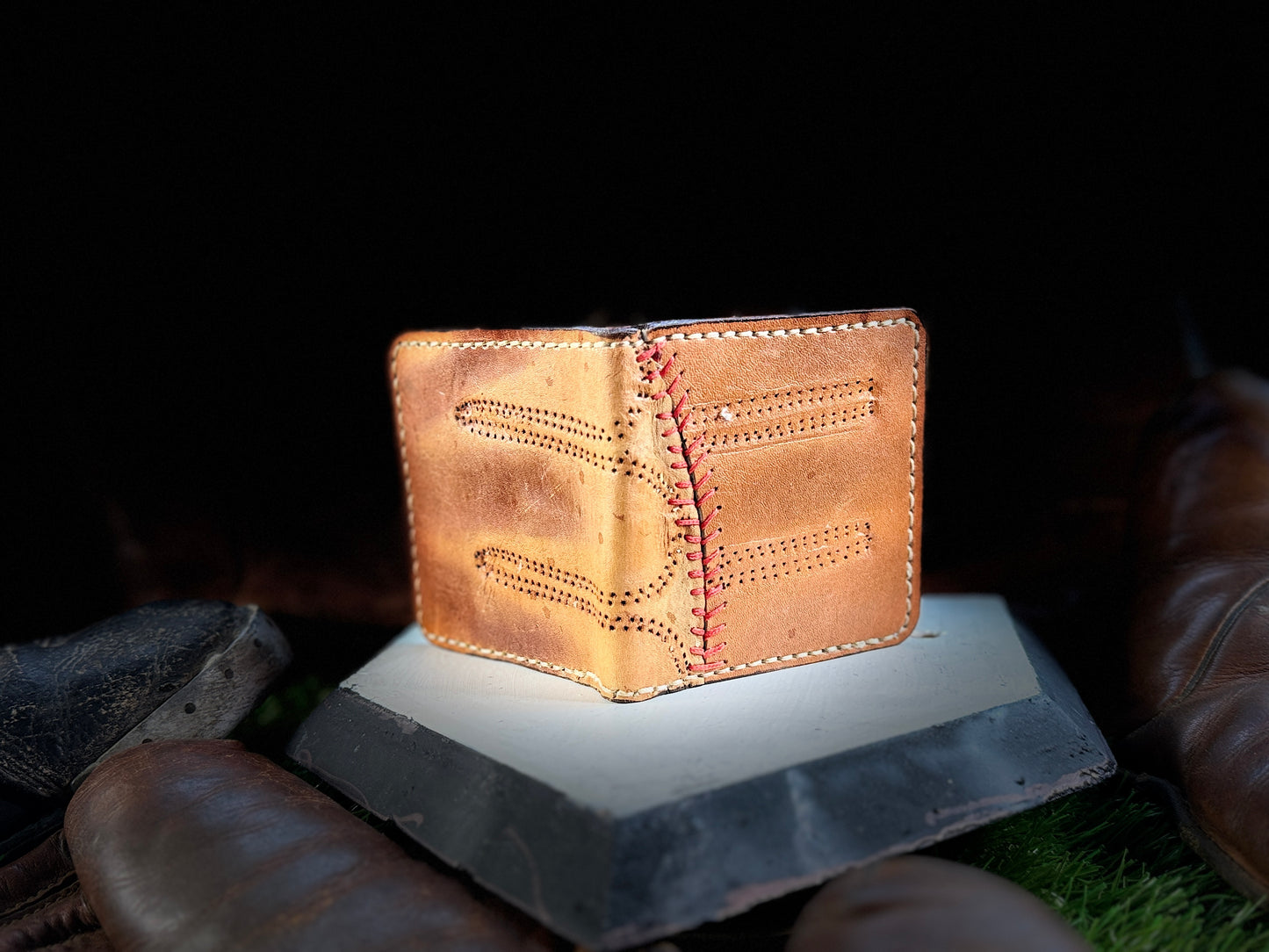 Catchers MItt Inside Leather Wallet