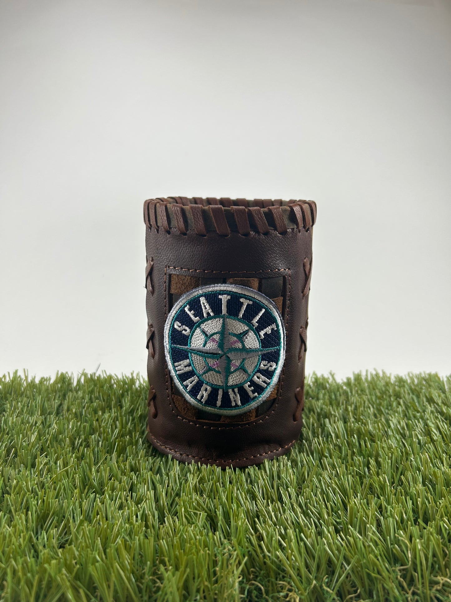 Vintage Pocket Coozie - Seattle Mariners Emblem