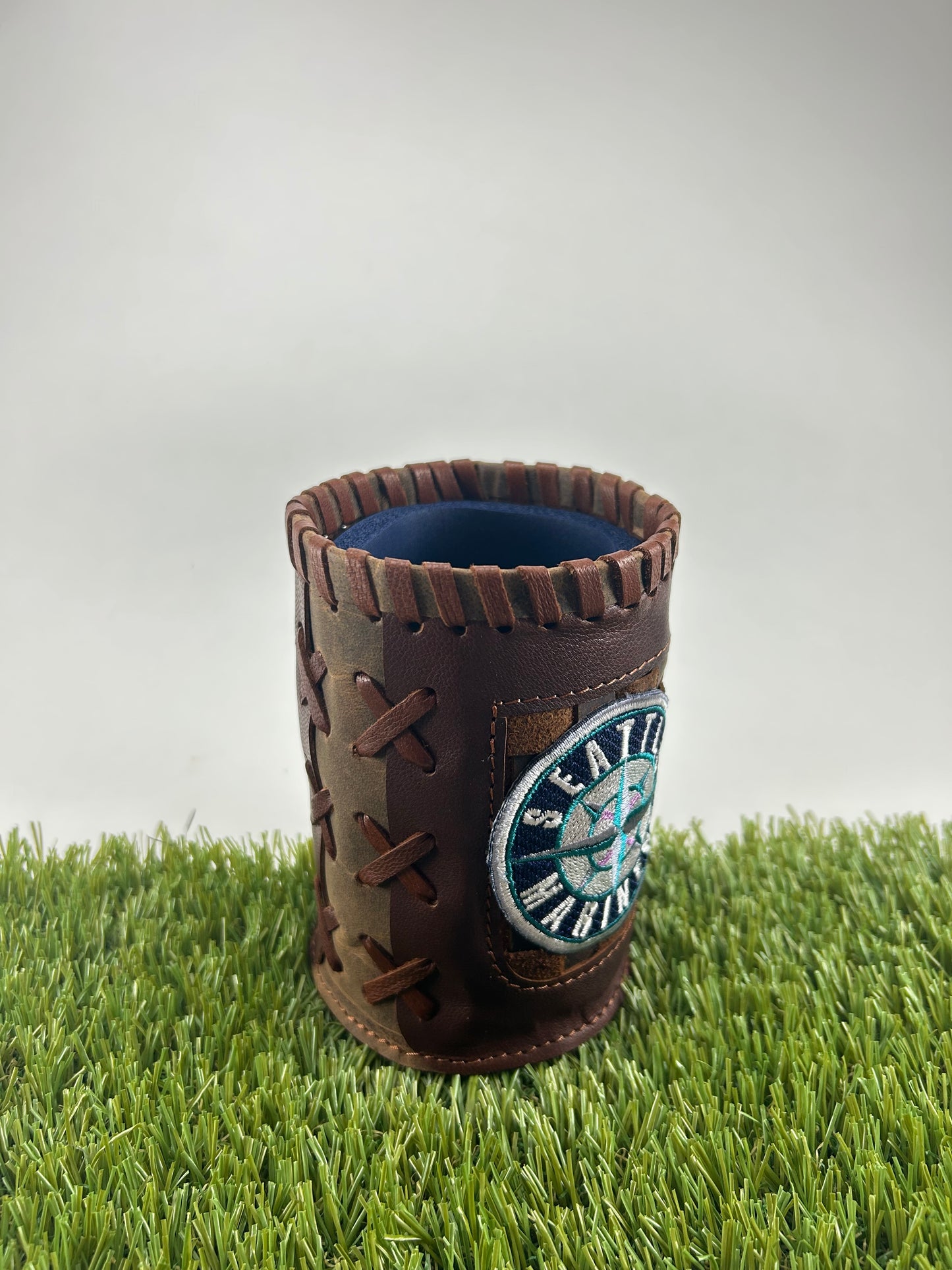 Vintage Pocket Coozie - Seattle Mariners Emblem