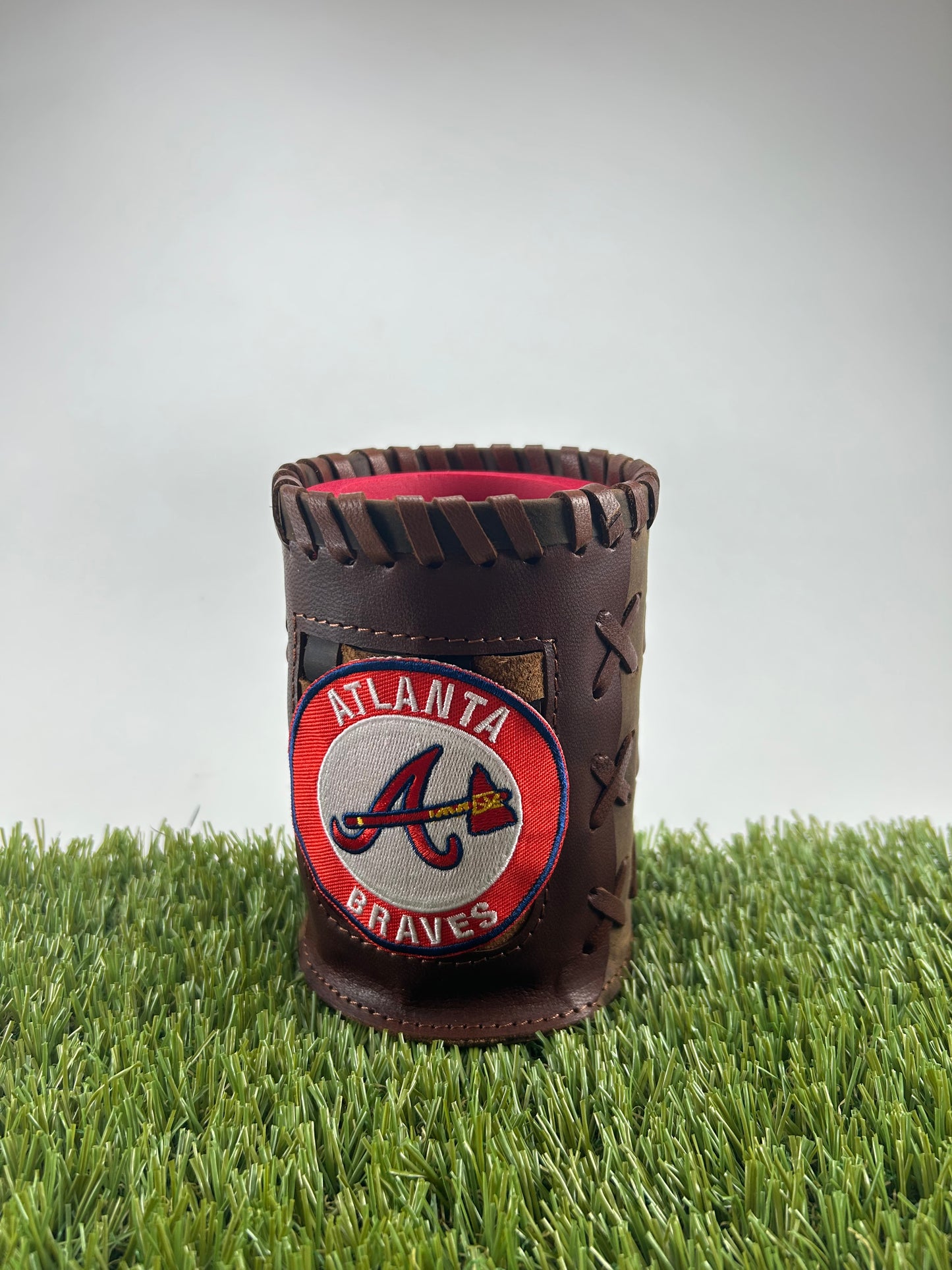 Vintage Pocket Coozie - Atlanta Braves A White Center Emblem