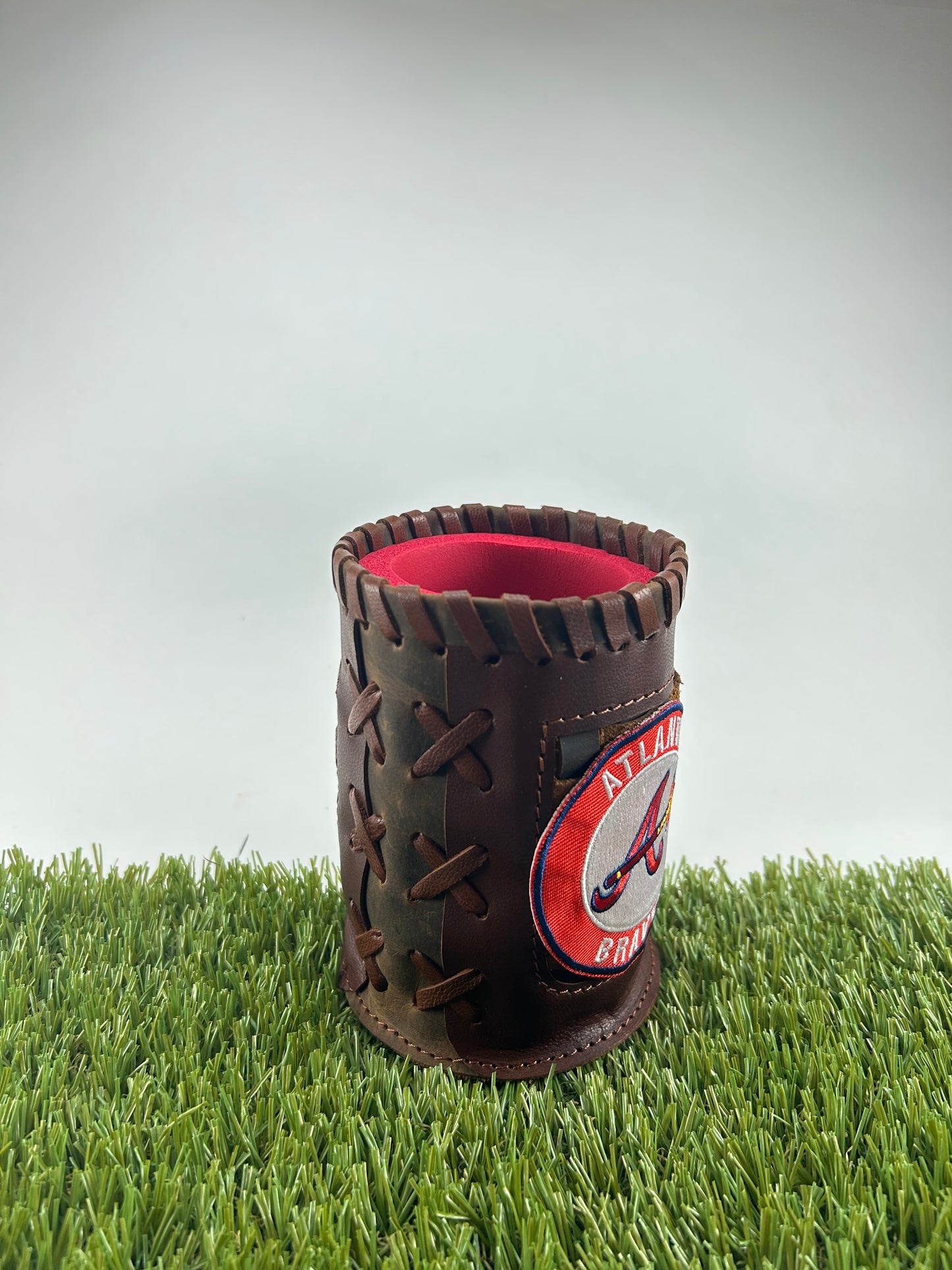 Vintage Pocket Coozie - Atlanta Braves A White Center Emblem