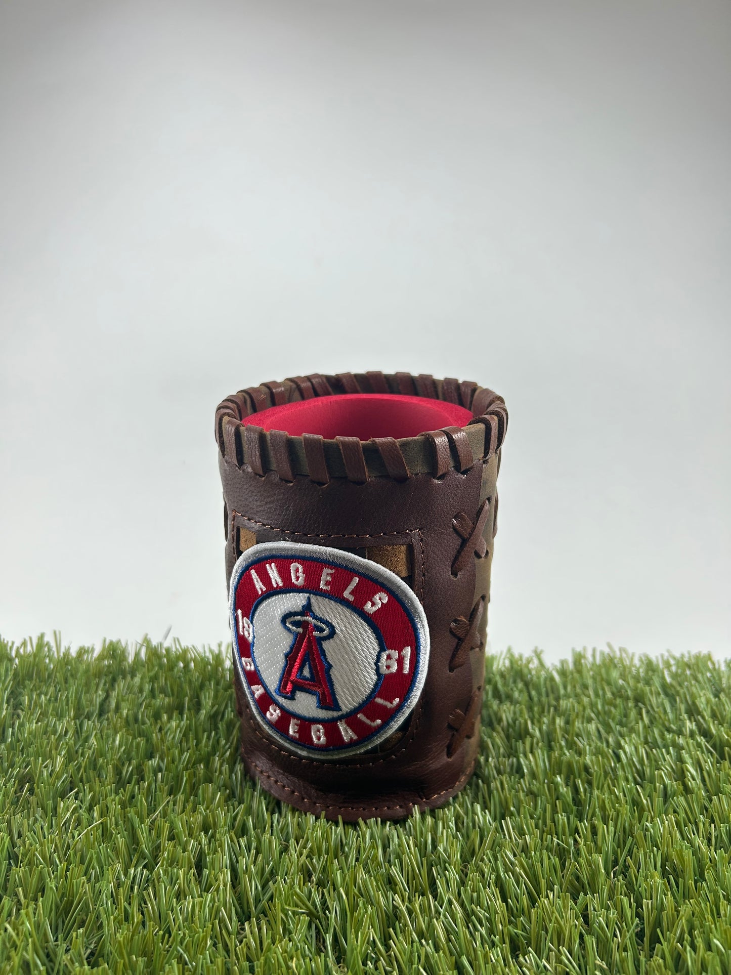 Vintage Pocket Coozie - Los Angeles Angels White Center Circle